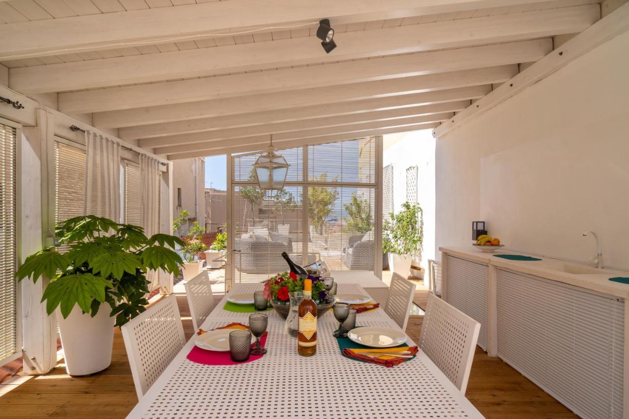 La Terrazza Sul Corso - Premium Apartment 칼리아리 외부 사진