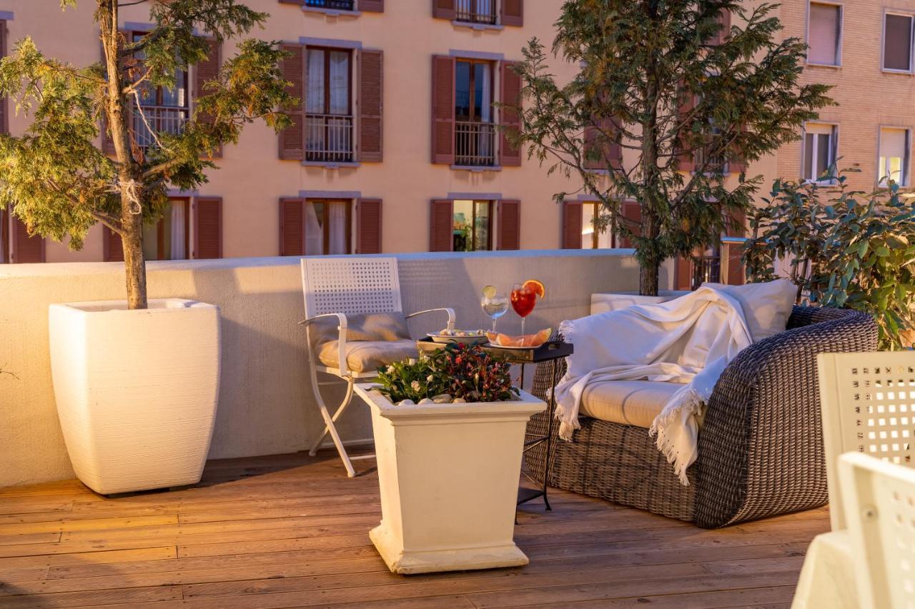 La Terrazza Sul Corso - Premium Apartment 칼리아리 외부 사진