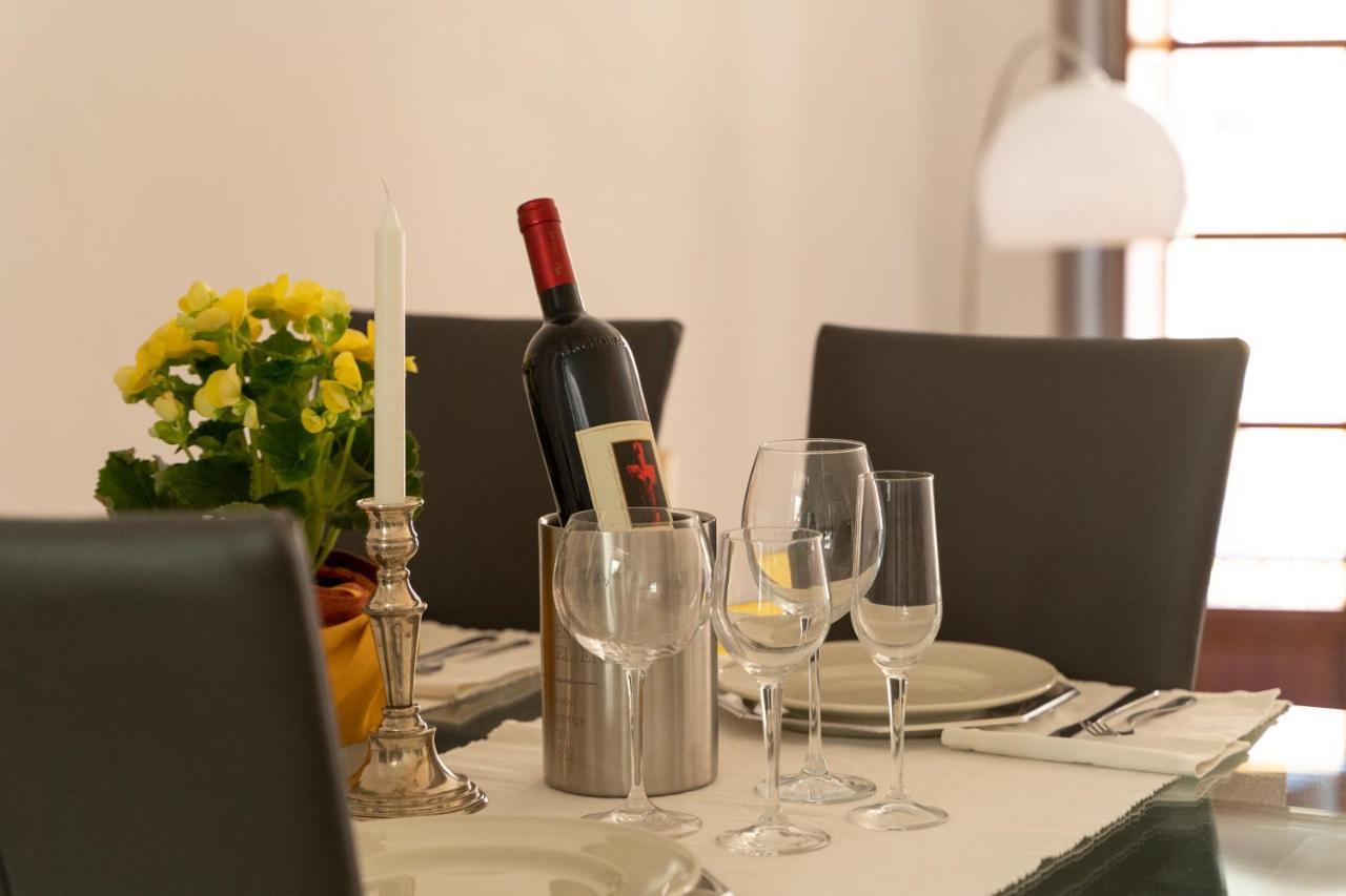 La Terrazza Sul Corso - Premium Apartment 칼리아리 외부 사진